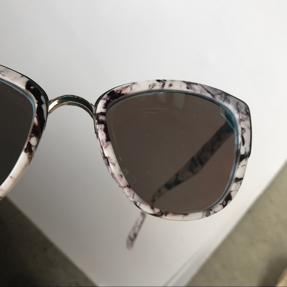 {Express} sunglasses - Picture 5 of 6