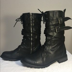 Womens combat boots size 7