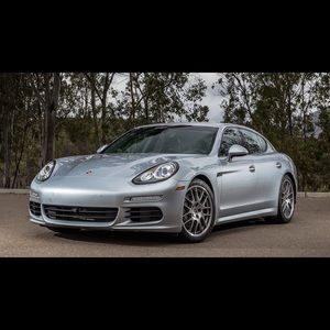 Meet your Posher, Chris