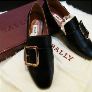 Bally leather flat black Bally leather flat black