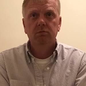 Meet your Posher, Chris