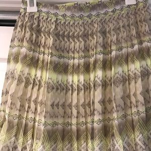 American eagle size 4 skirt fully lined