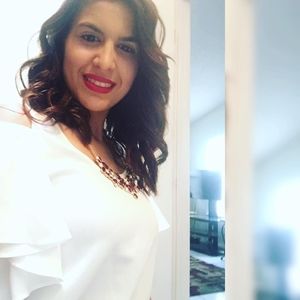 Meet your Posher, Lorena