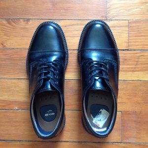 Dockers black laceup dress shoe