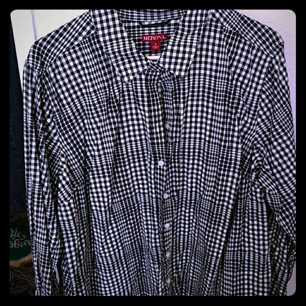 Gingham plaid blouse