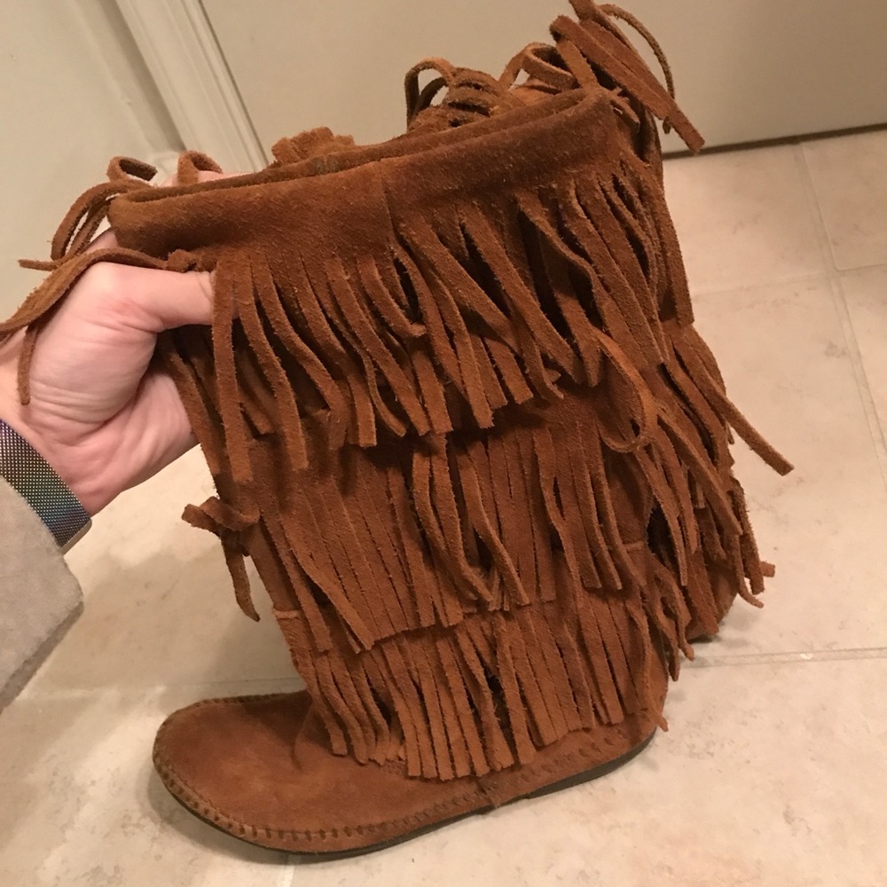 Minnetonka Suede Fringe Boots