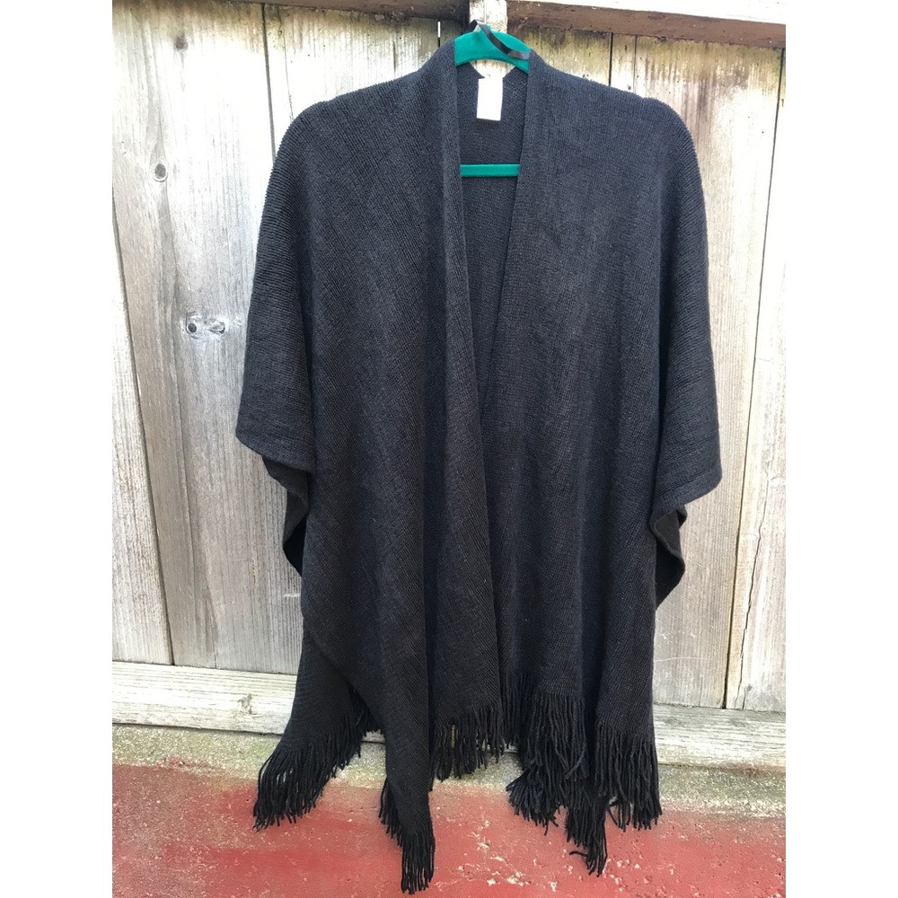 NWT Black Fringe Wrap