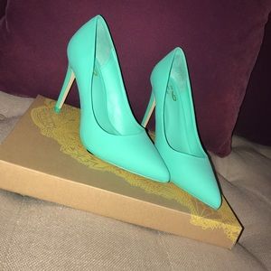 Tiffany blue heels