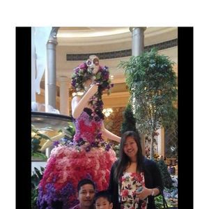 Meet your Posher, Sheila