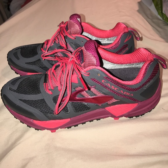 brooks gore tex trail shoe