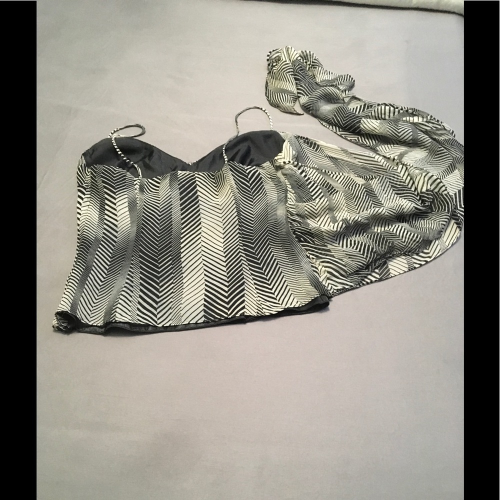 Parallel Wrap Top - image 3