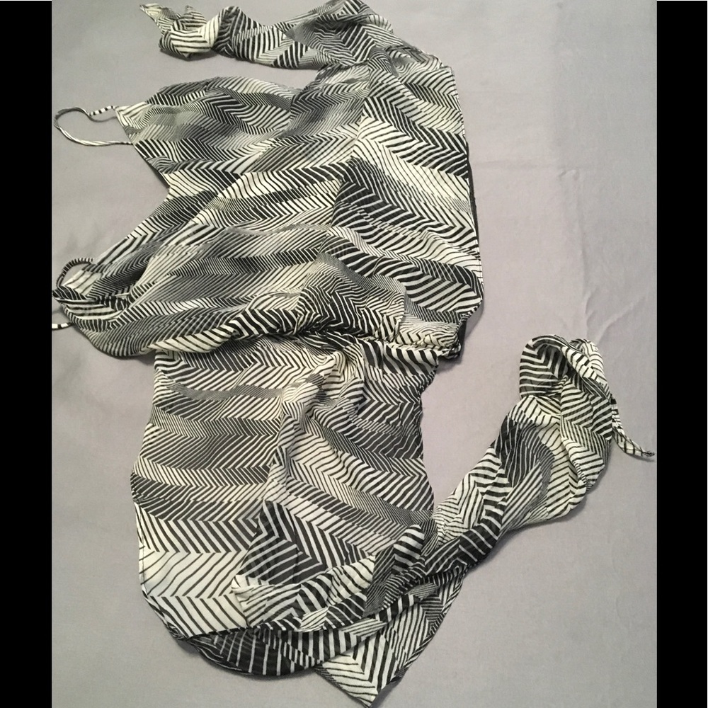 Parallel Wrap Top - image 6