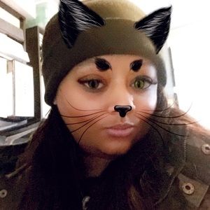 Meet your Posher, Nereyda