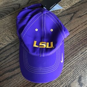 Nike LSU dry-fit golf hat