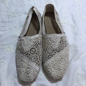 Toms - never worn!