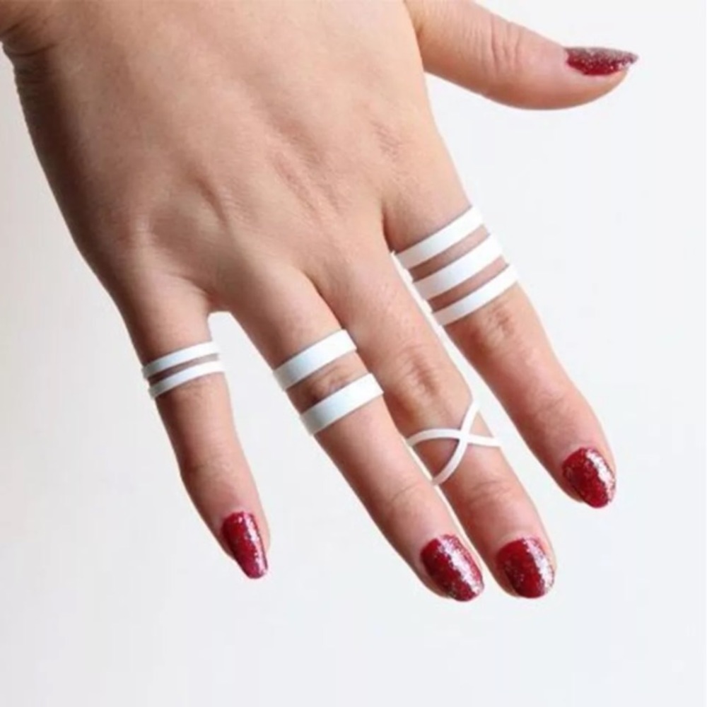 Snow White 4pc Collection Midi Ring Set