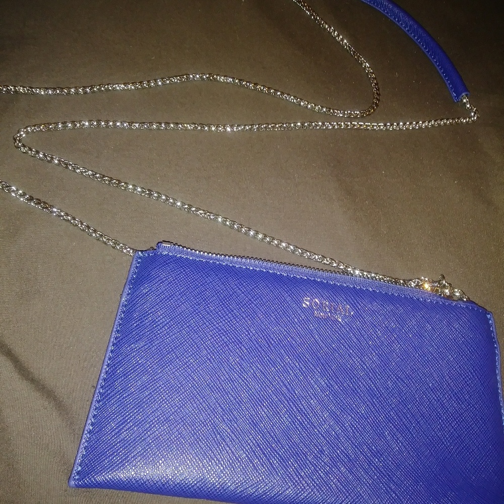 Sorial crossbody clutch
