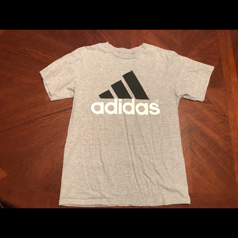 Nike / Adidas tee bundle
