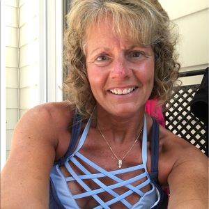 Meet your Posher, Lynda