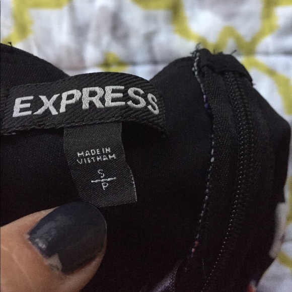 Crop top by Express - Picture 6 of 6