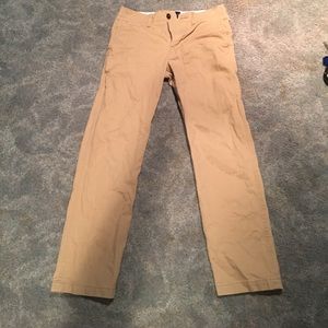 American Eagle Size 30/32, Relaxed Straight khakis