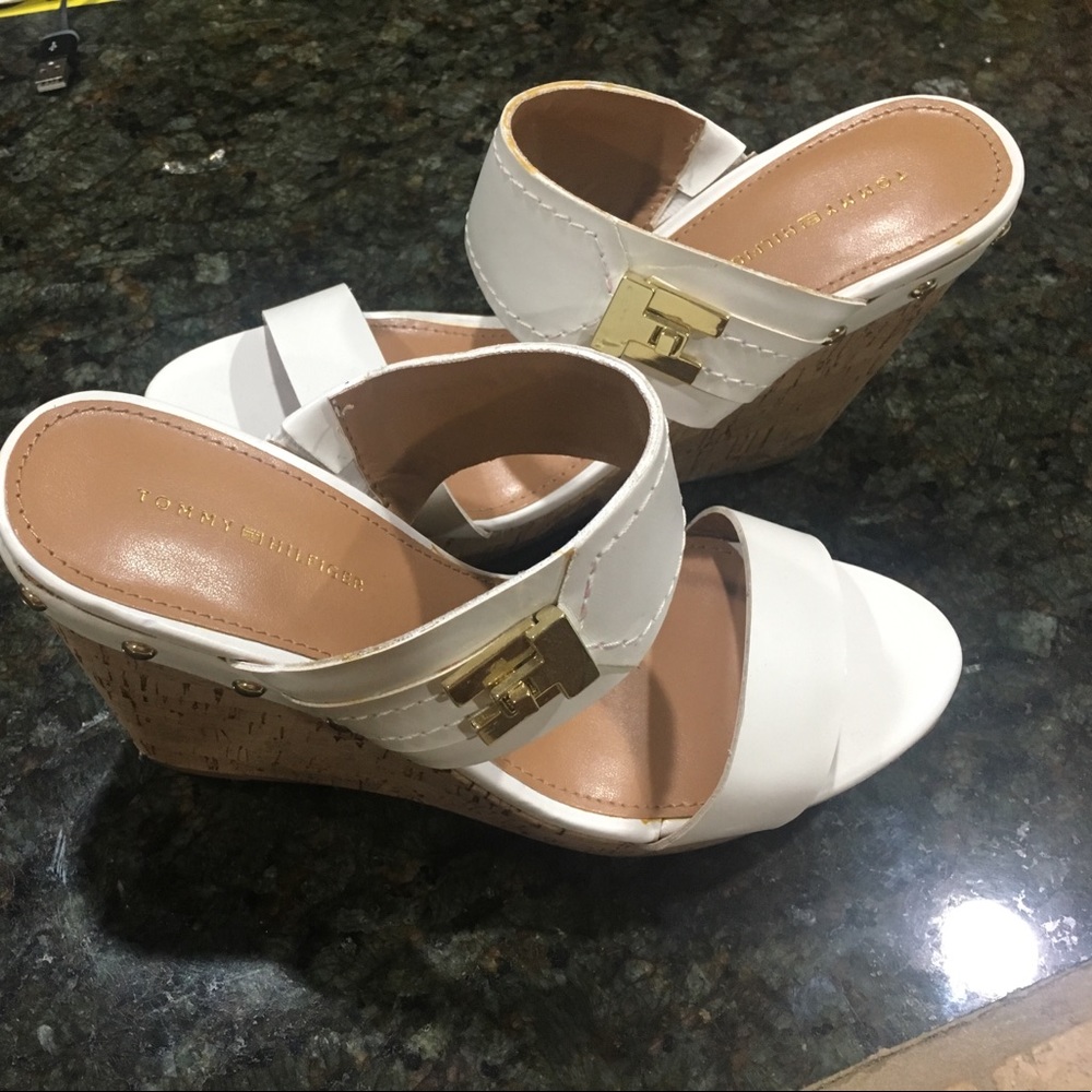 Tommy Hilfiger sandals never worn