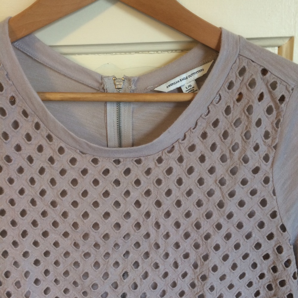 🎉3 for $15 AE cropped top