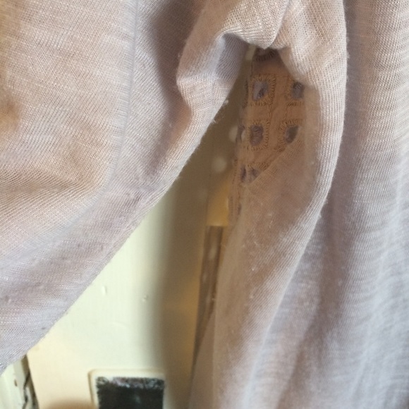 🎉3 for $15 AE cropped top - Picture 4 of 6