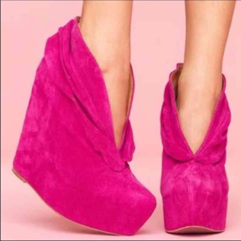 Jeffery Campbell size 5 hot pink