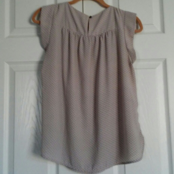 Flutter blouse - Picture 3 of 3