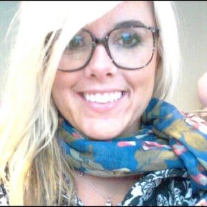 Meet your Posher, Mandi jean