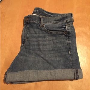 Loft demin roll shorts. Size 10