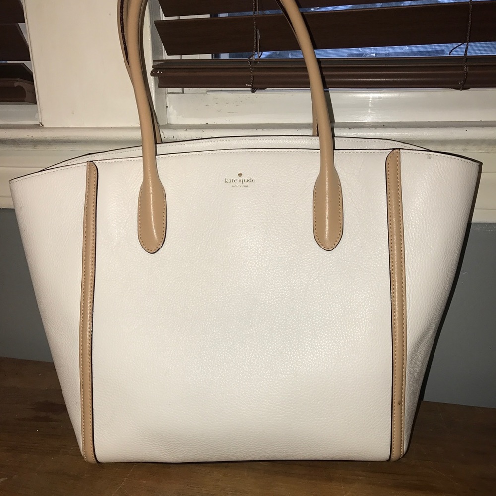 White and Nude Kate Spade tote bag