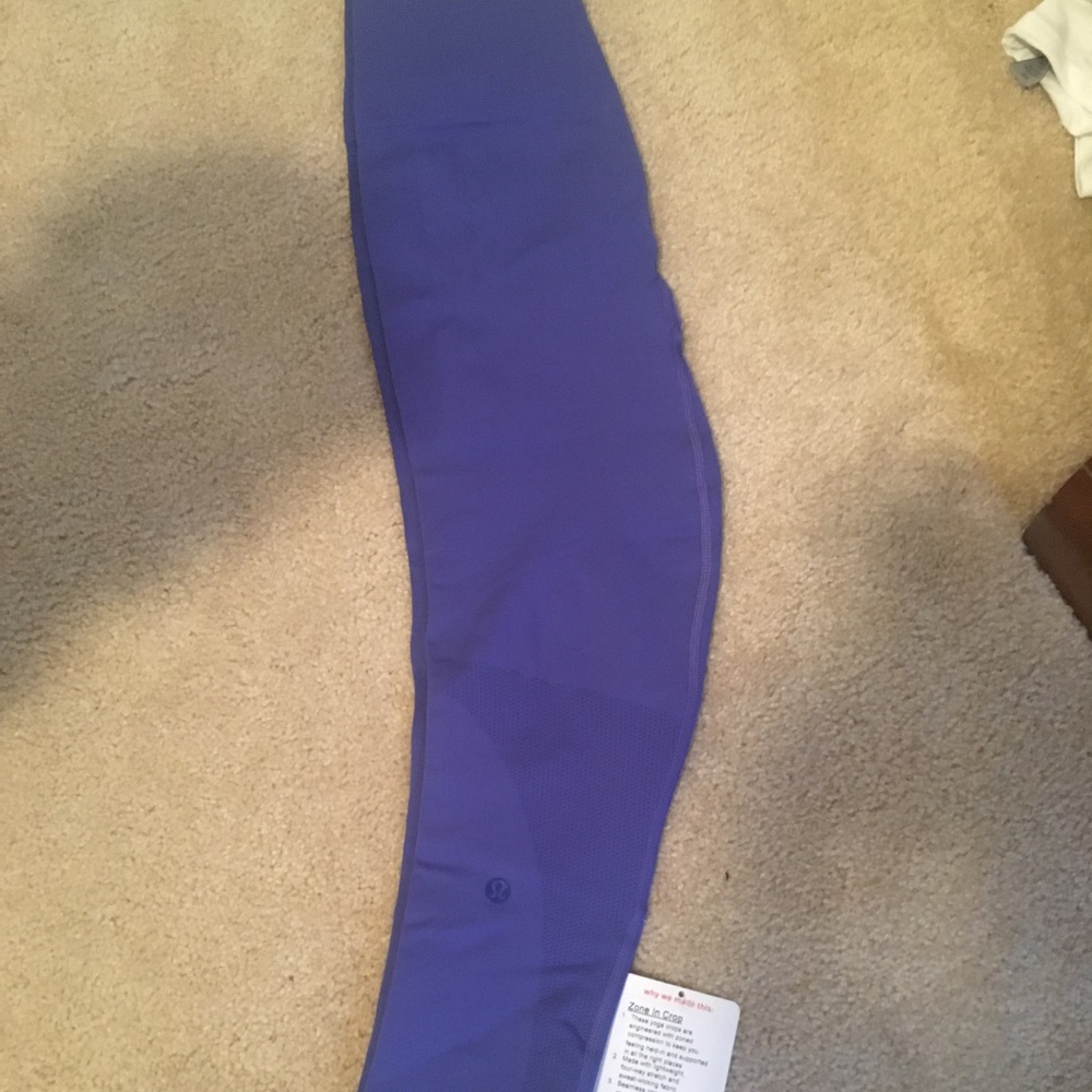 Lululemon crops