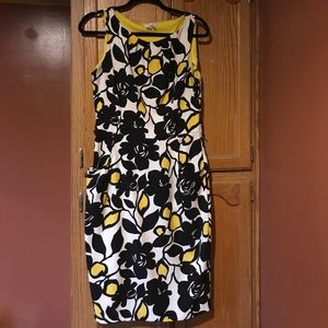 London Times yellow, black, white floral dress