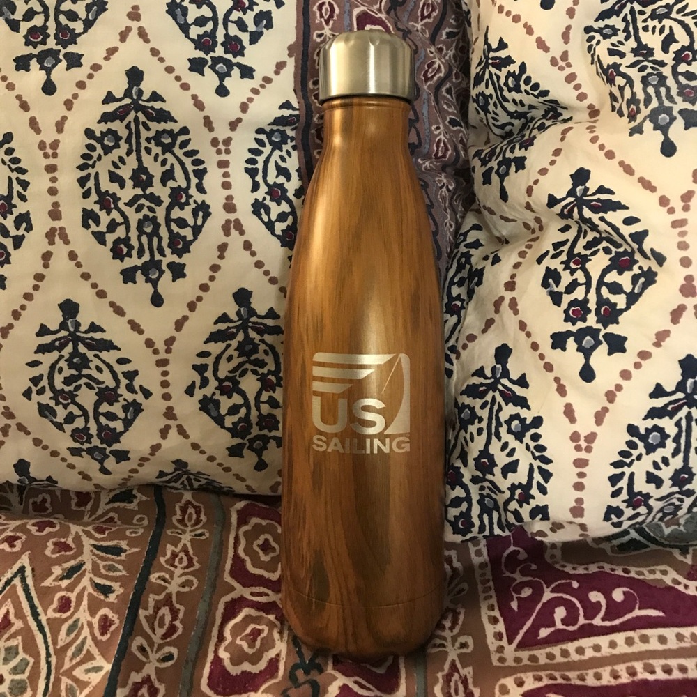 US Sailing Wooden Swell Bottle