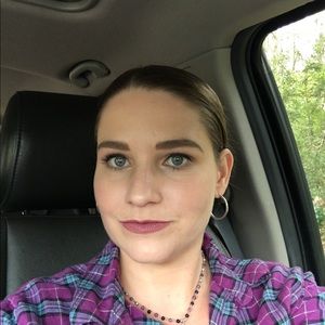 Meet your Posher, Erin