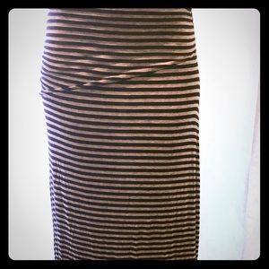 Bobeau maxi skirt