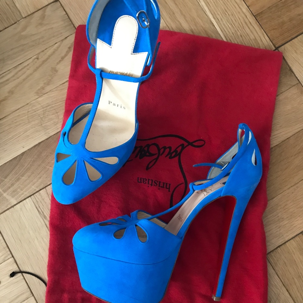 louboutins size 9 never worn