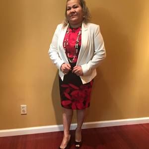 Meet your Posher, Reina