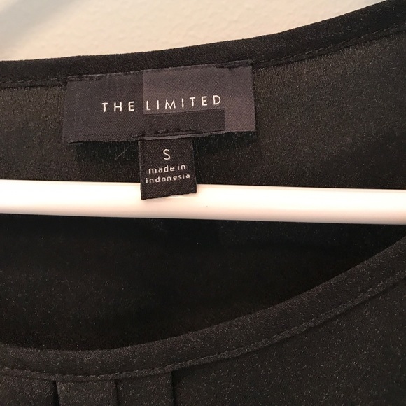 Perfect black blouse - Picture 2 of 2