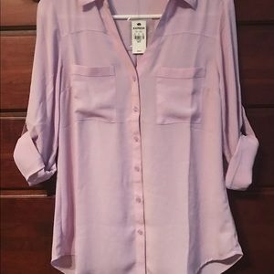 ON SALE!! NWT Express "Portofino" Button up Blouse