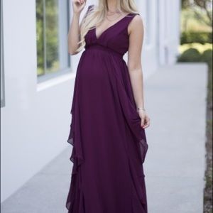 Maternity occasion dress