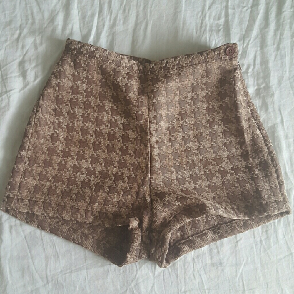 American apparel highwaist shorts size XS
