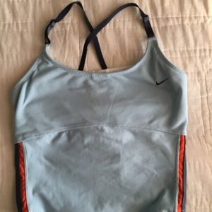 Nike crop running/workout tank