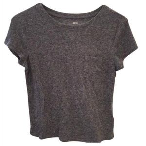 Cute cropped tee!!!!