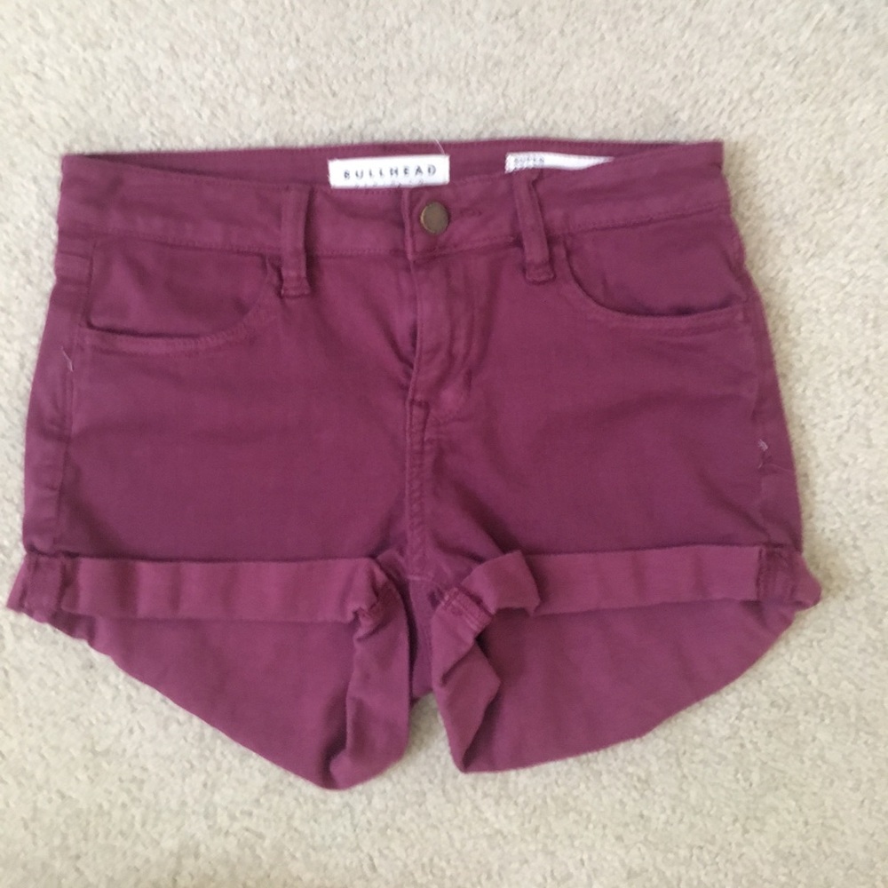 maroon jean shorts
