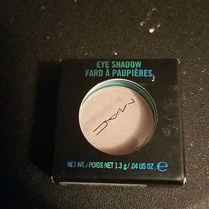 Mac eyeshadow