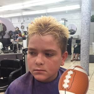 Meet your Posher, Troy