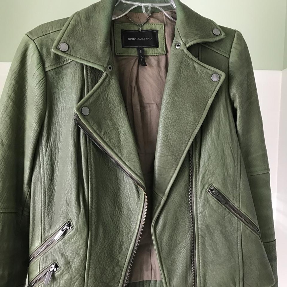 BCBGMAXAZRIA NWT real leather olive Moto jacket - Picture 3 of 8